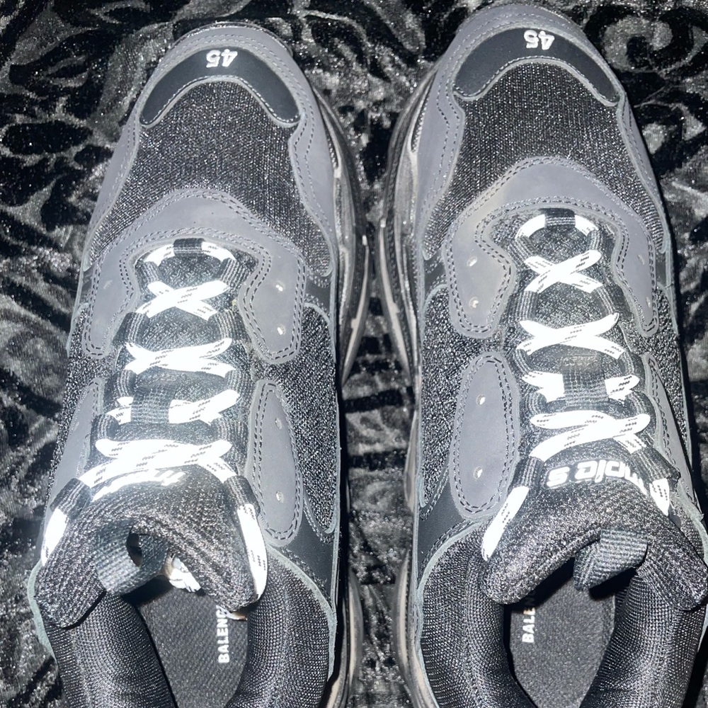 COPY - Balenciaga triple s, All black, size 11